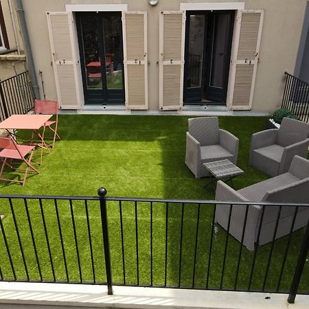 Les Terrasses Du Bouchon Apartment Троа Екстериор снимка
